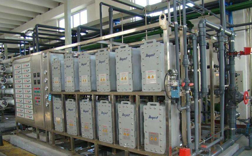 電子廠為什么要使用EDI超純水設備？-藍膜
